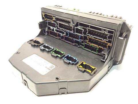 Foto 2ª: Caja Reles Fusibles Mercedes Clase C 160 E 220 BLUETEC 207.401) 170CV 125KW [651911] (2014)