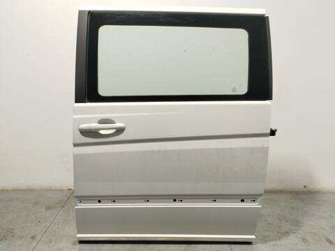 Foto 1ª: Puerta Lateral Corredera Izquierda Mercedes Viano 3.5 639.811 639.813 639.815) 258CV 190KW