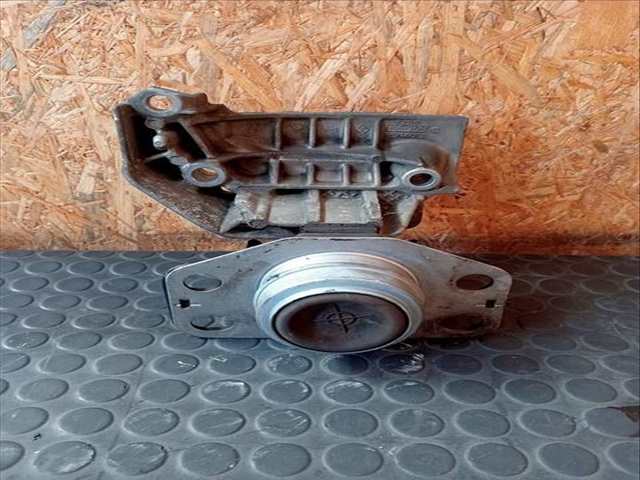 Foto 1ª: Soporte Motor Renault Clio RENAULT-SPORT 2 16V CAT 179CV (2001)