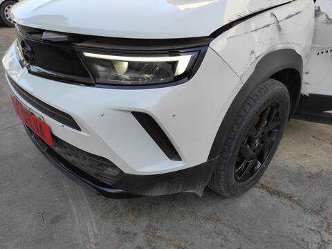 Foto 3ª: Paragolpes Delantero Opel Mokka HN09 (2024)