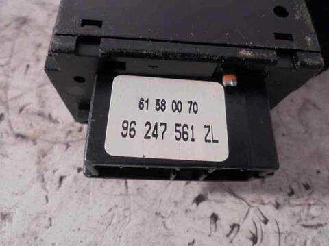 Foto 2ª: Mando Multifuncion Citroen Xsara 1.9 DIESEL 68CV 50KW [DJY] (1998)