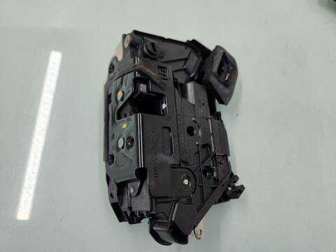 Foto 3ª: Cerradura Puerta Trasera Izquierda Volkswagen Polo ADVANCE 90CV 66KW [CAYB] (2011)