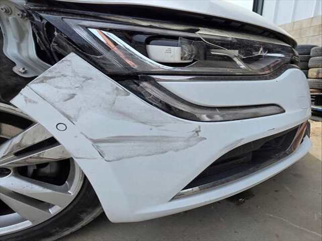 Foto 2ª: Paragolpes Delantero Renault Talisman LIMITED 131CV 96KW (2016)