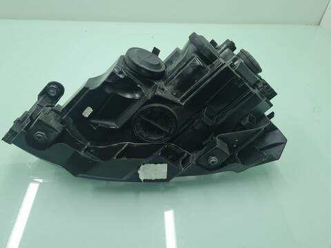 Foto 3ª: Faro Derecho Volkswagen Polo ADVANCE 95CV 70KW [DGT] (2020)