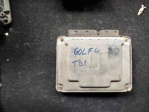 Foto 2ª: Centralita Motor ECU Volkswagen Golf BERLINA (1997)