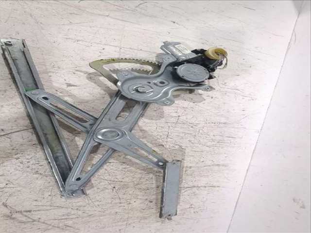 Foto 3ª: Elevalunas Eléctrico Delantero Izquierdo Toyota Auris 1.6 ZRE151_) 124CV [1ZR-FE] (2006)