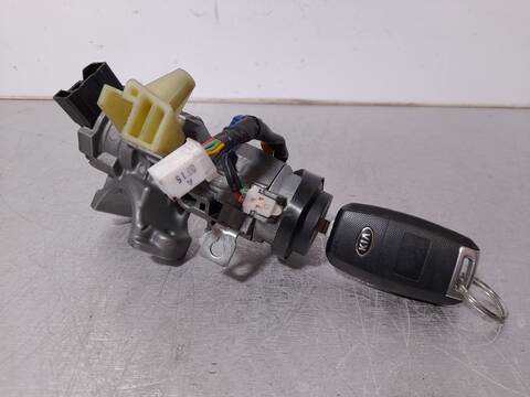 Foto 1ª: Motor de Arranque Kia Carens BASIC 116CV 85KW [D4FD] (2016)