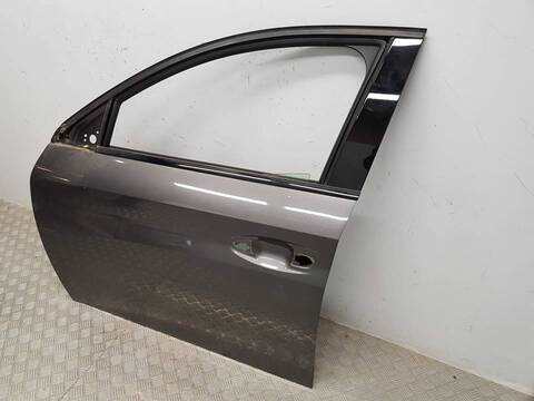 Foto 3ª: Puerta Delantera Izquierda Peugeot 208 GT LINE (2019)