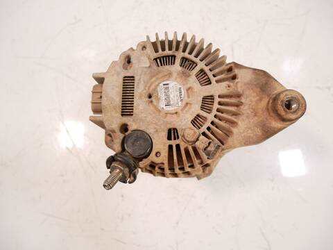 Foto 2ª: Alternador Nissan Cabstar 136 CV 100KW [YD25 YD25DDTI] (2014)