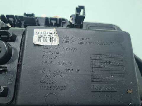 Foto 3ª: Guantera Citroen C4 EXCLUSIVE PICASSO 150CV 110KW [AH01] (2014)