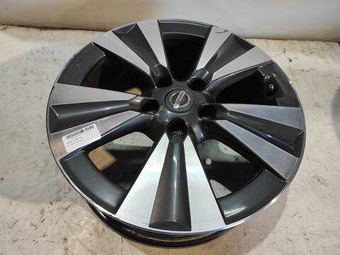 Foto 2ª: Juego LLantas Nissan Pulsar HRA2 (2015)