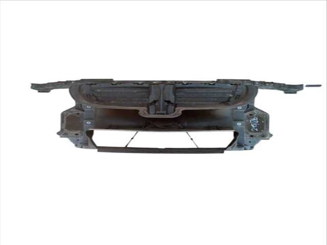 Foto 3ª: Paragolpes Delantero Bmw Serie 1 114 118 D 143CV (2003)