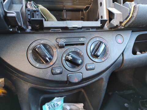 Mando Calefacción A. A. Nissan Note VERSION INDEFINIDA