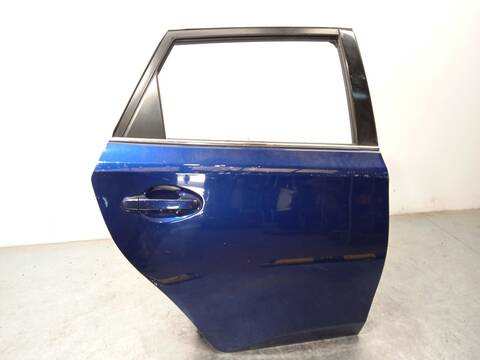 Foto 2ª: Puerta Trasera Derecha Toyota Auris ACTIVE 90CV 66KW [1ND] (2017)