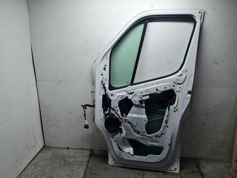 Foto 2ª: Puerta Delantera Derecha Renault Master L2H2 HKA 3 5T DOBLE CABINA 170CV 125KW [M9TD7] (2019)