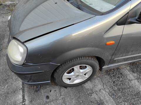 Aleta Delantera Izquierda Nissan Almera YD22