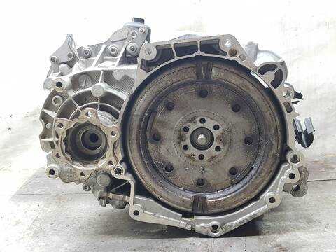 Foto 2ª: Caja Cambios Volkswagen Golf GTD BLUEMOTION TECH. (2013)