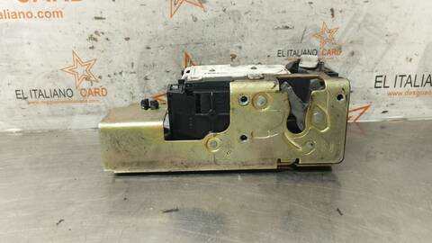 Foto 3ª: Cerradura Puerta Trasera Derecha Ford Transit FT 280 2.0 CORTO 86CV 63KW [F3FA] (2005)