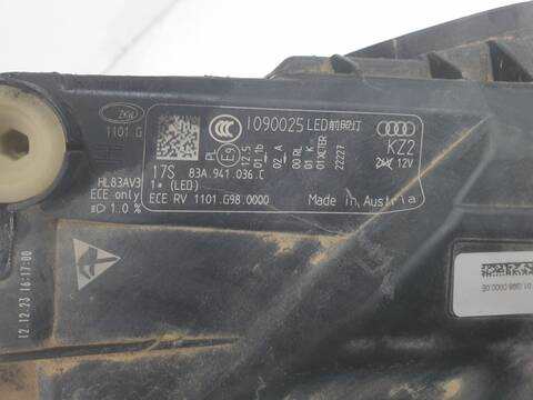 Foto 3ª: Faro Derecho Audi Q3 2.5 TFSI QUATTRO