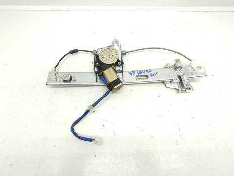 Foto 1ª: Elevalunas Eléctrico Delantero Derecho Mazda Xedos 2.5 V6 163CV 120KW [KL] (2002)