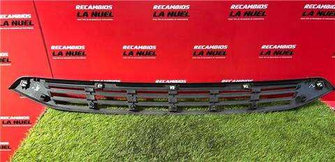 Foto 2ª: Rejilla Delantera Citroen Jumper 2.2 33 L2H1 BLUEHDI 140 [2 2 LTR. - 103 KW BLUE-HDI FAP CAT] 140CV FURGON [4H03] (2022)