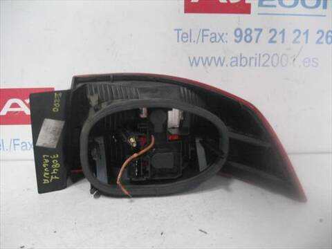 Foto 2ª: Piloto Trasero Izquierdo Renault Laguna 1.9 DCI BG0G) 120CV 88KW [F9Q 750] (2001)