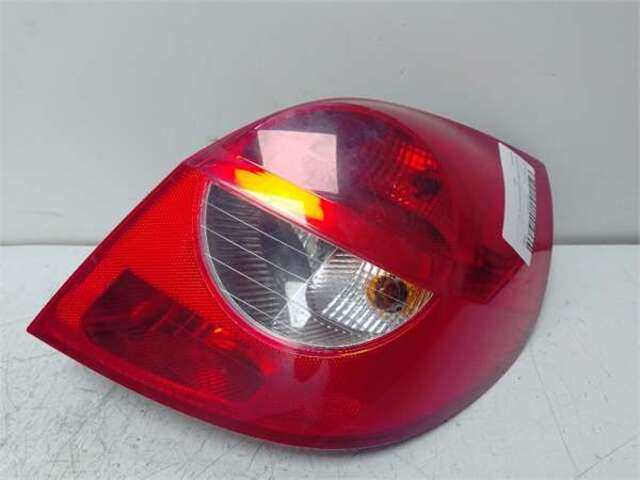Piloto Trasero Derecho Renault Clio 1.5 DYNAMIQUE [1.5 LTR. - 63 KW DCI DIESEL CAT]