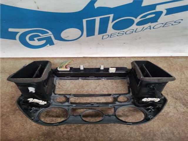 Foto 2ª: Consola Central Hyundai i20 1.2 [G4LA]