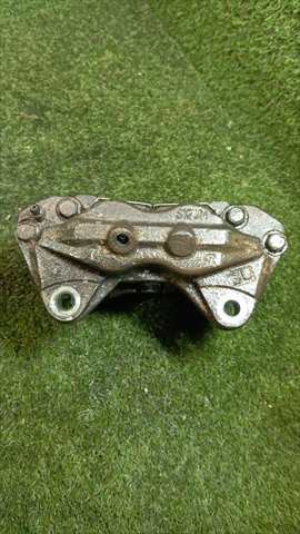 Foto 3ª: Pinza Freno Delantera Izquierdo Toyota Land Cruiser 3.0 TD KDJ95 VX [1KD-FTV] (2002)