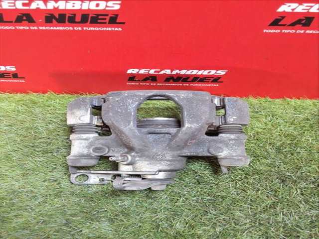 Foto 1ª: Pinza Freno Trasera Derecho Renault Master 2.3 DCI 125 FWD FV0C FV0D FV0G FV0H FV0J FV0K) 125CV 92KW FURGONETA [M9T 670,M9T 672,M9T 676,M9T 678,M9T 680,M9T 870,M9] (2013)