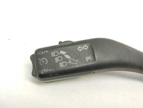 Foto 4ª: Mando Multifuncion Volkswagen Tiguan 2.0 TDI 140CV 103KW [CBA] (2008)