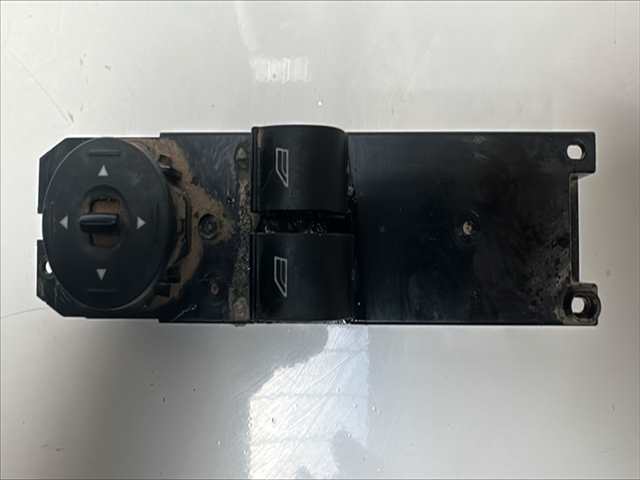 Botonera Elevalunas Ford Tourneo 1.6 TDCI