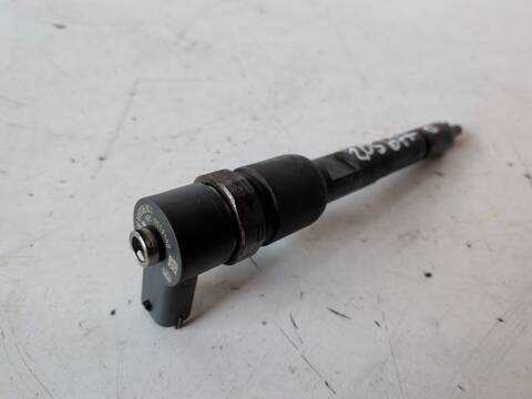 Foto 3ª: Inyectores Opel Corsa A13DTC (2014)