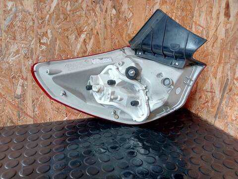 Foto 2ª: Piloto Trasero Derecho Opel Astra 1.3 16V CDTI 95CV (2009)