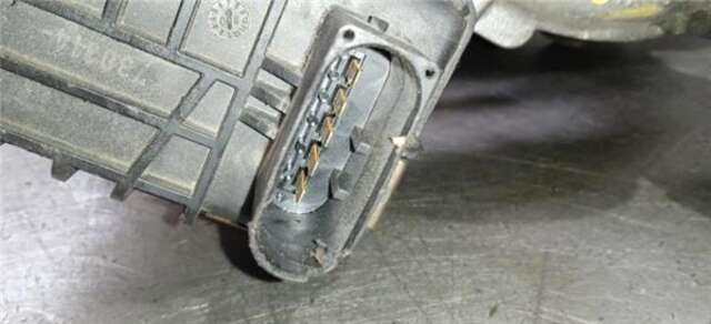 Foto 3ª: Turbocompresor Bmw Serie 1 114 2.0 120D [2.0 LTR. - 130 KW TURBODIESEL CAT] [N47 D20 A]