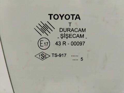 Foto 3ª: Luna Delantera Derecha Toyota Corolla 2.0 TD CAT 116CV 85KW [1CDFTV] (2005)