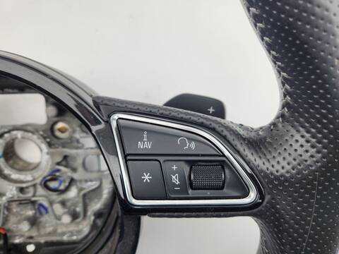 Foto 2ª: Volante Audi A1 AMBITION 185CV 136KW [CAVG] (2011)
