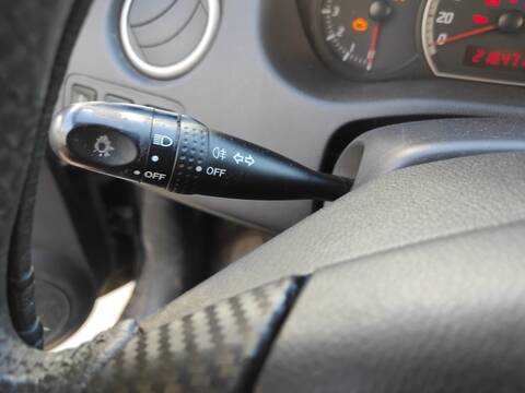 Mando Multifuncion Suzuki Swift M13A BERLINA
