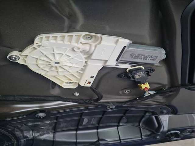 Elevalunas Eléctrico Delantero Derecho Audi A6 3.0 TDI ADVANCED EDITION 272CV 200KW