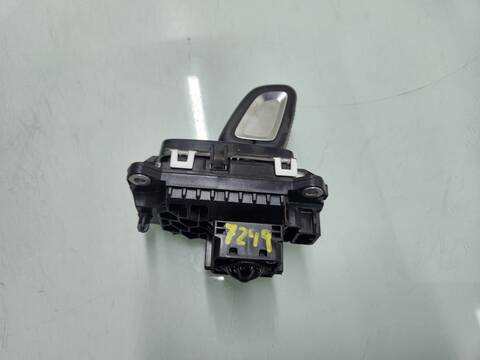 Foto 2ª: Palanca de Cambio Volvo XC 40 MOMENTUM PRO 2WD 163CV 120KW [B3154T2] (2020)