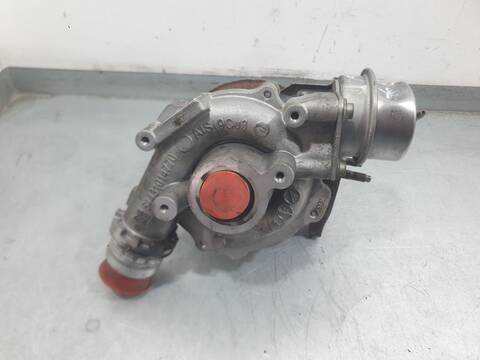 Foto 3ª: Turbocompresor Nissan Juke ACENTA 110CV 81KW [K9K636] (2014)