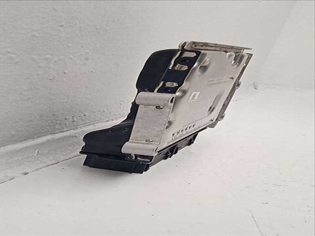 Foto 2ª: Centralita Motor ECU Ford Puma 1.0 ECOBOOST 125CV 92KW [B7JA,B7JB,B7JE] (2023)