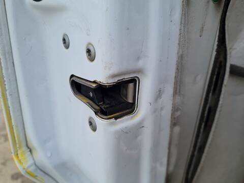 Cerradura Puerta Delantera Izquierda Mercedes Sprinter 310/313/316 CDI 906.631/633/635/637) 95CV 70KW CAJA CERRADA