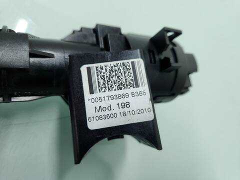 Foto 3ª: Motor de Arranque Fiat Bravo 1.6 16V DYNAMIC MULTIJET 77KW) 105CV [198A3000] (2010)