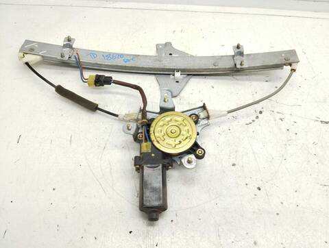Foto 1ª: Elevalunas Manual Trasero Derecho Chevrolet Nubira 1.6 CAT BERLINA 109CV 80KW [F16D3] (2005)