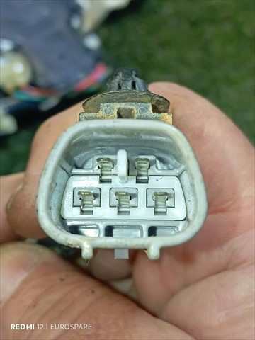 Foto 4ª: Elevalunas Eléctrico Trasero Izquierdo Lexus LX 4.7 G 470 V8 (2002)