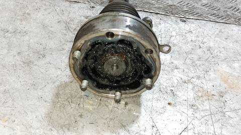 Foto 2ª: Transmision Delantera Izquierda Volkswagen Golf ADVANCE 105CV 77KW [CAYC] (2010)