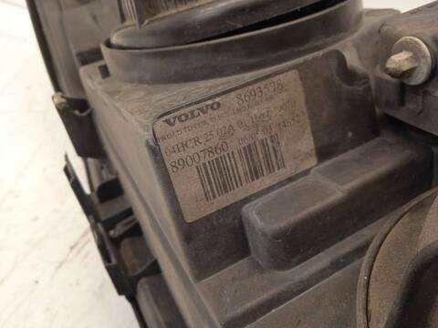 Foto 3ª: Faro Derecho Volvo S60 2.4 CAT BERLINA 170CV 125KW [B5244S] (2003)