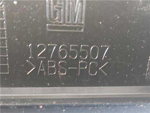 Foto 3ª: Rejilla Delantera Saab 9-3 1.9 TTID BERLINA 180CV 132KW [Z 19 DTR] (2008)