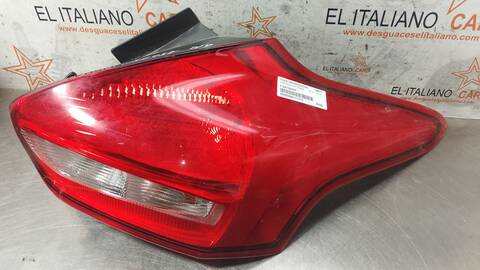 Piloto Trasero Derecho Ford Focus TITANIUM 125CV 92KW